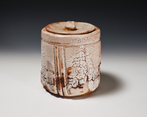Shino Fresh Water Jar by Suzuki Tomio: click to enlarge