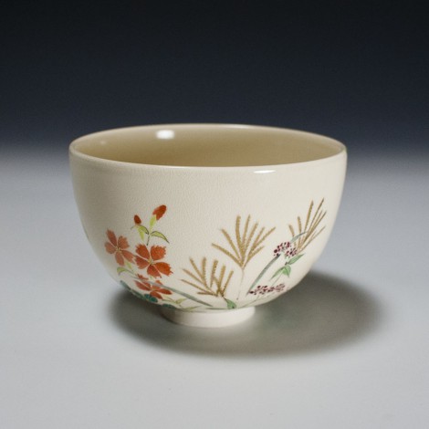 Akigusa Tea Ceremony Bowl by Kotoura Kiln: click to enlarge