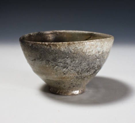 Yōhen Haikaburi Tea Ceremony Bowl by Wada Tōzan: click to enlarge