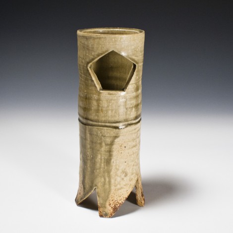 Haiyūsai Také Bamboo Vase by Ikai Yūichi: click to enlarge