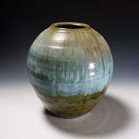 Haiyū Ash Glazed Tsubo Jar by Ikai Yūichi: click to enlarge